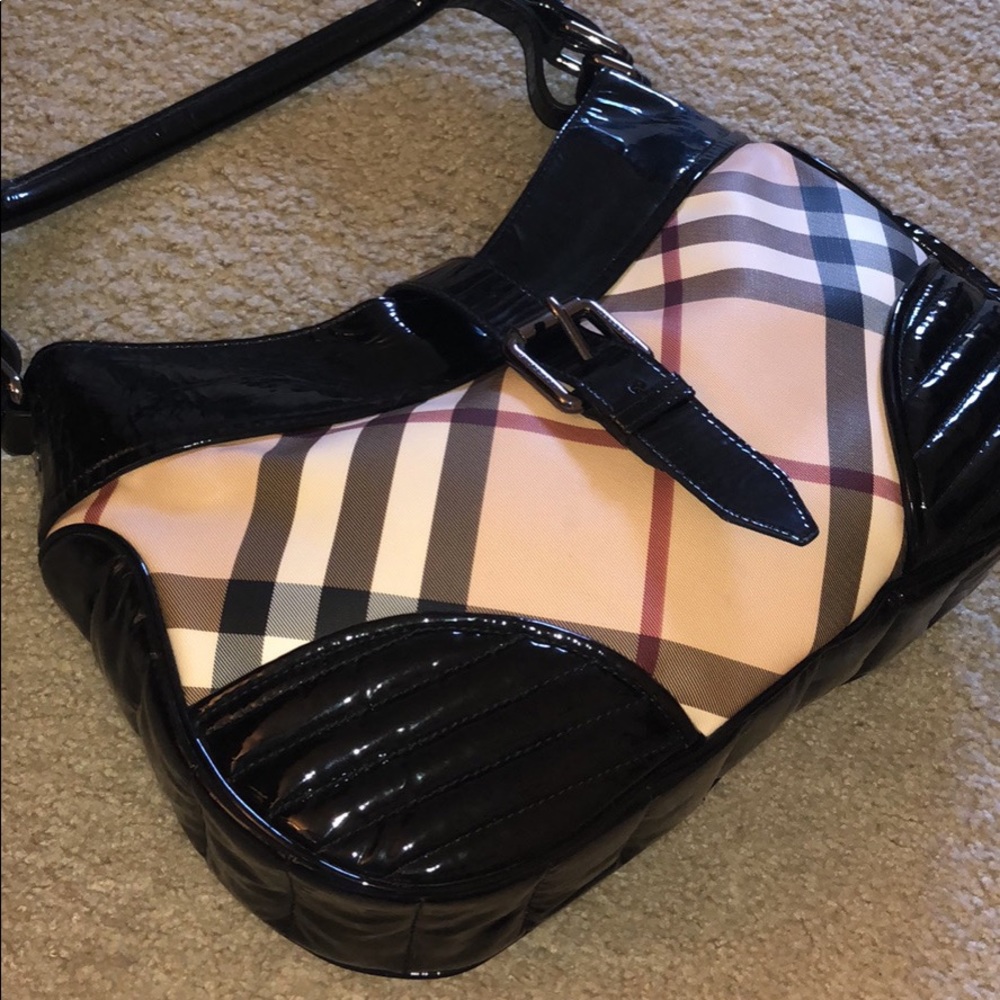 Burberry Nova in perfect condition, with tags, authentic